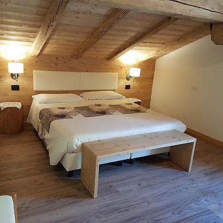 B&B Bucaneve Vigo di Fassa Bagian luar foto