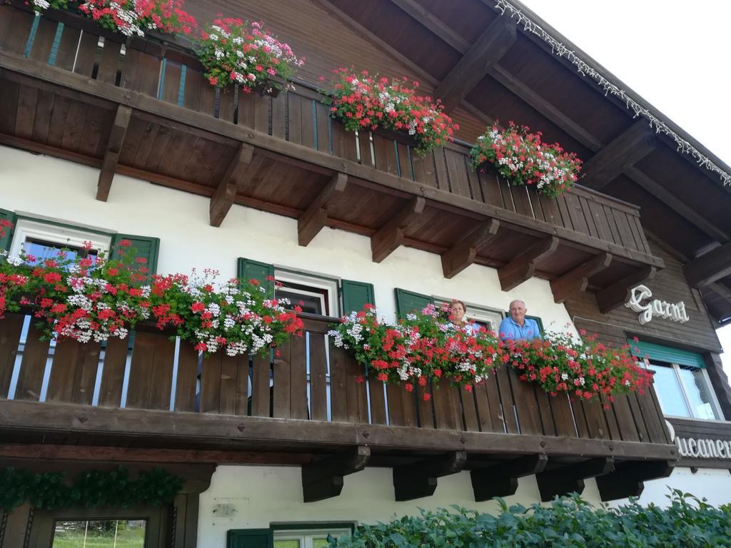 B&B Bucaneve Vigo di Fassa Bagian luar foto